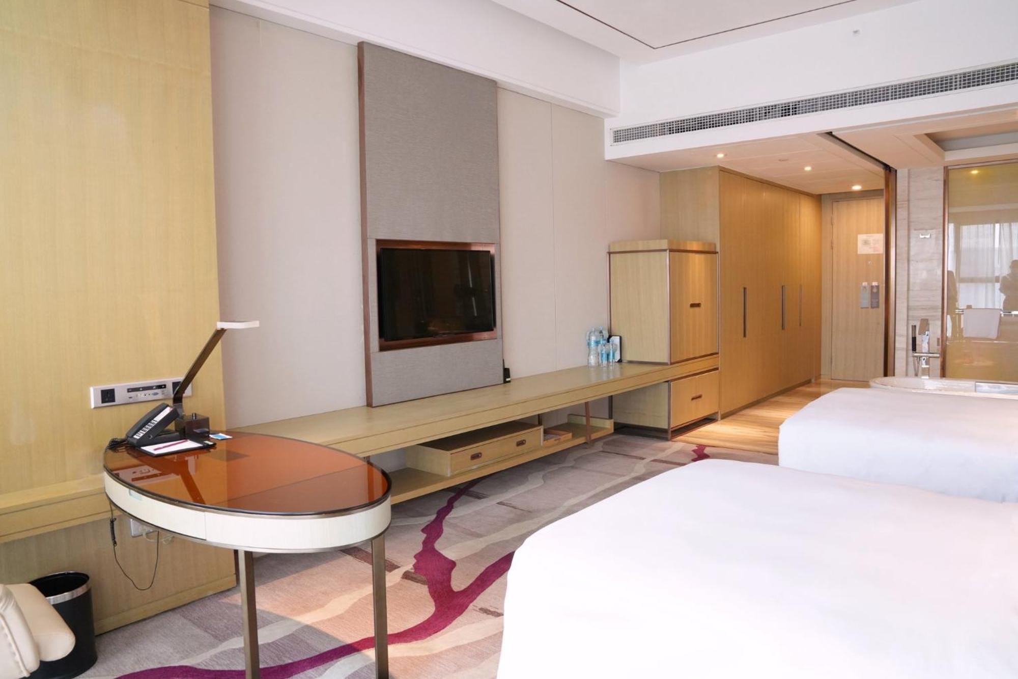 Hotel Crowne Plaza Yibin By Ihg Exteriér fotografie